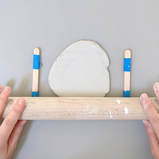 how-to-make-an-air-dry-clay-spoon-rest_1.jpg?sw=554&q=85