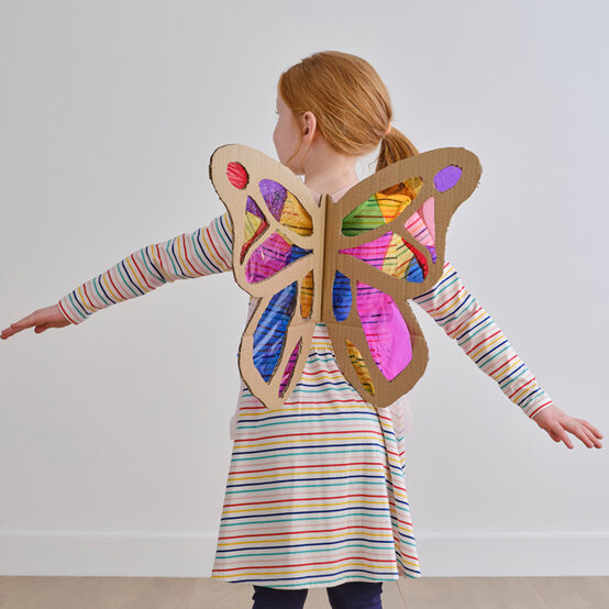 idea_suncatcher-butterfly-wings_step.jpg?sw=554&q=85