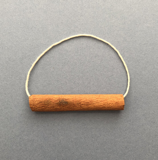 how_to_make_macrame_tree_decorations_step_1.jpg?sw=554&q=85