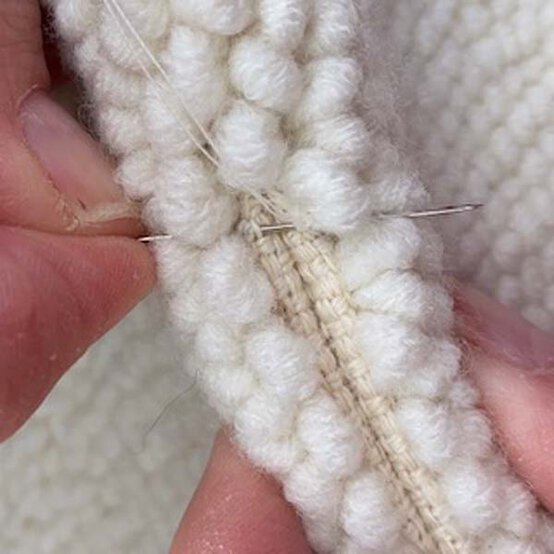 ideas%5Fhow%2Dto%2Dmake%2Da%2Dpunch%2Dneedle%2Dtoadstool%2Dcushion%5Fstep%2D4c.jpg?sw=554&q=85