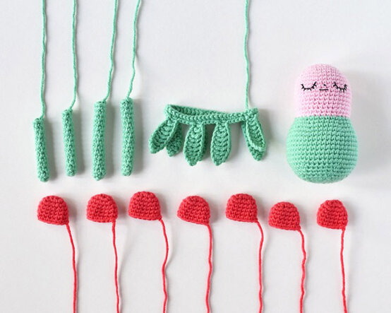 flower-gal-4.jpg?sw=554&q=85