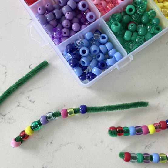 ideas%5Fhow%2Dto%2Dmake%2Dpipe%2Dcleaner%2Dcaterpillars%5F4.JPEG?sw=554&q=85