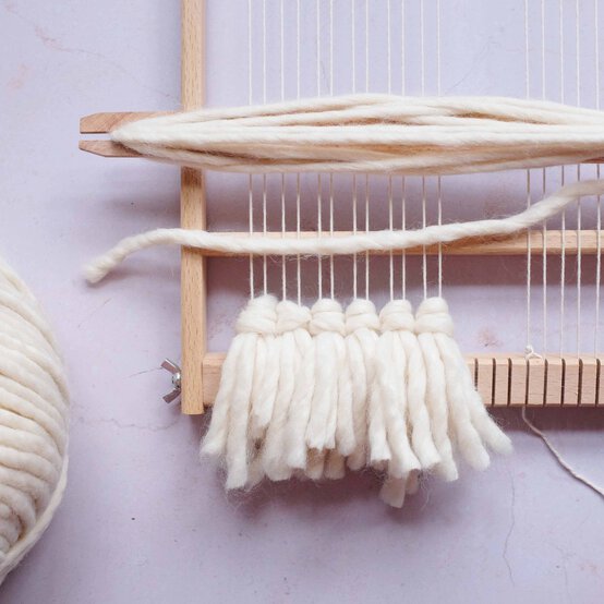 Idea_how-to-make-a-woven-christmas-banner_step13.jpg?sw=554&q=85