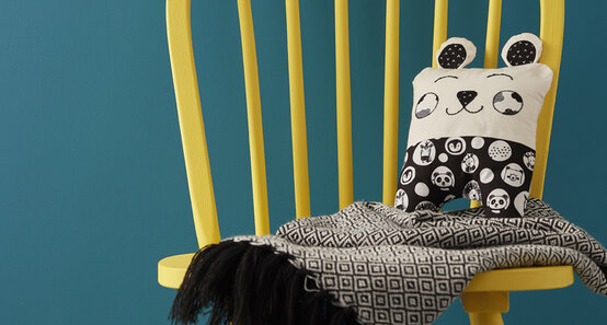 sew-a-simple-animal-cushion-header.jpg?sw=554&q=85