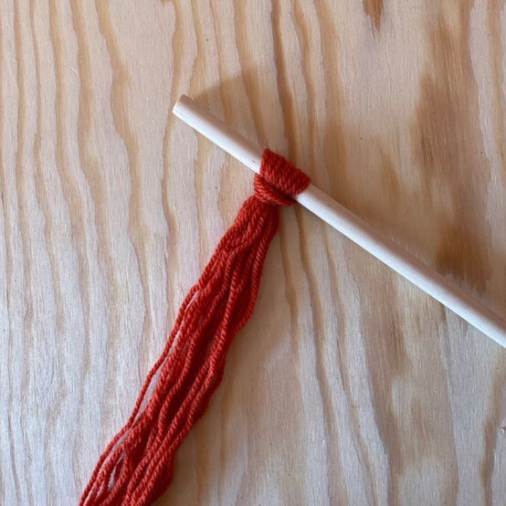 ghost-wall-hanging_2d.jpg?sw=554&q=85