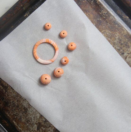 marbled-fimo-jewellery-5.jpg?sw=554&q=85