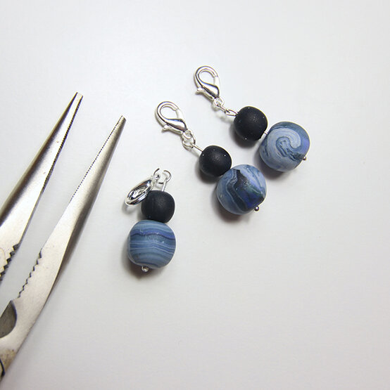 marble-fimo-crochet-hooks-9a.jpg?sw=554&q=85