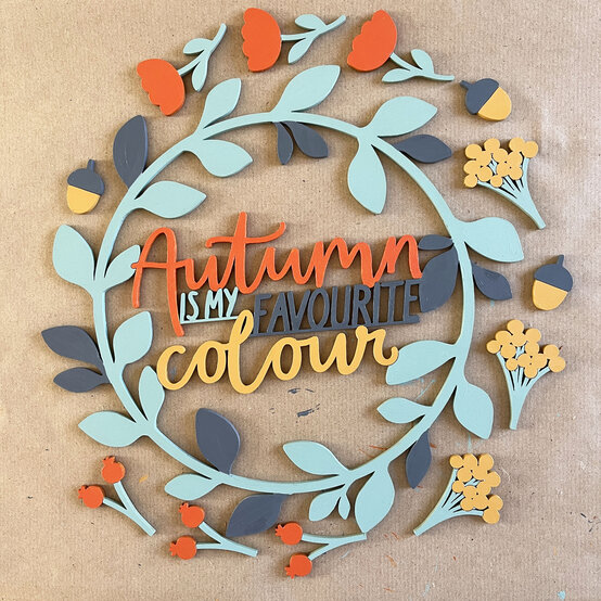 Idea_glowforge-how-to-make-an-autumn-wreath_step5.JPG?sw=554&q=85