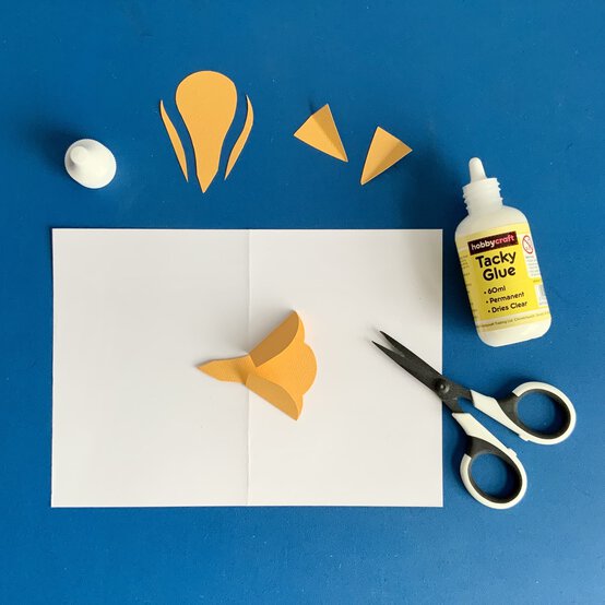 mothersdaypop-upflowercard11.jpg?sw=554&q=85