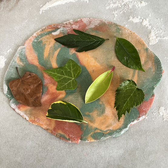 autumn-salt-dough-garland_step-5.jpg?sw=554&q=85