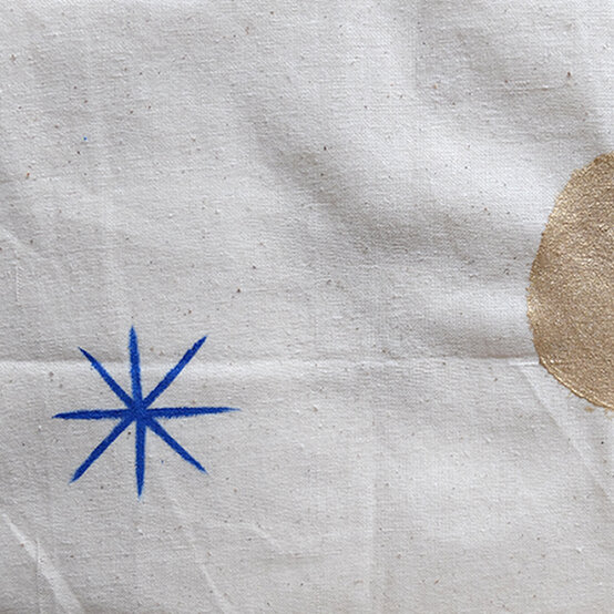 fabric-tote-bags-drawn-step2.jpg?sw=554&q=85