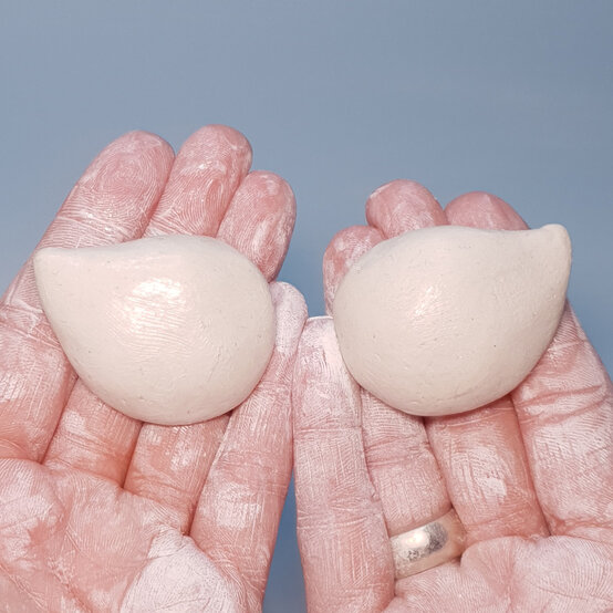 Idea_how-to-make-a-yarn-bowl-with-air-drying-clay_step5d.jpg?sw=554&q=85