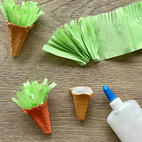 carrot-garland_step-3b.jpeg?sw=554&q=85