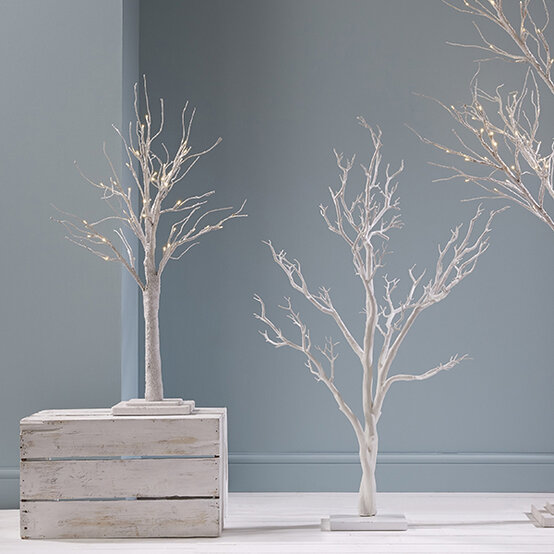 white-twig-tree-alternative3.jpg?sw=554&q=85