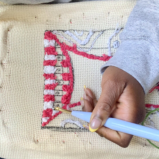 punch-needle-mirror_step6b.jpg?sw=554&q=85