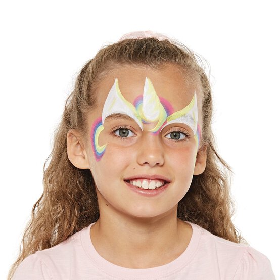 idea_world-book-day-face-painting-unicorn_1b.jpg?sw=554&q=85