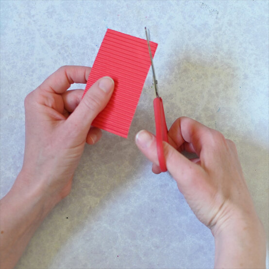 kids-fathers-day-cards-ice-lolly-card-step-1a.jpg?sw=554&q=85