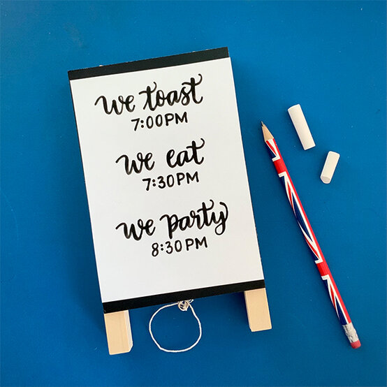 how%2Dto%2Ddecorate%2Da%2Dchalkboard%2Dparty%2Dsign%5Fstep%2D1.jpg?sw=554&q=85