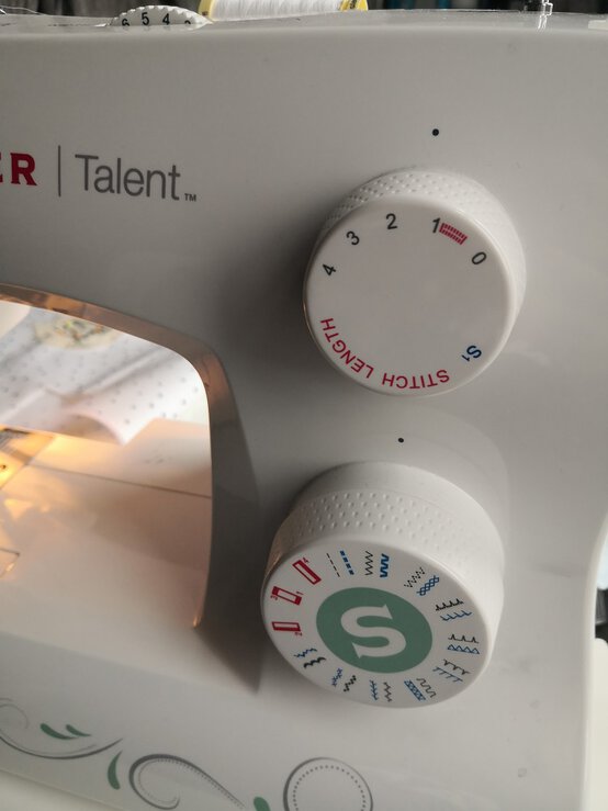 lunch_bag_machine_31.jpg?sw=554&q=85