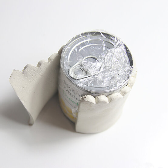 air-dry-clay-planters-2a.jpg?sw=554&q=85