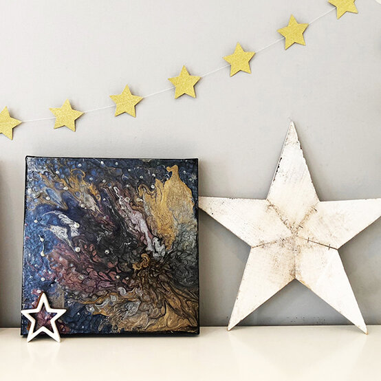 pebeo-galaxy-canvas-fluid-painting-square.jpg?sw=554&q=85