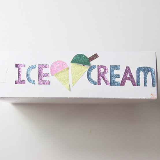 lbd-ice-cream-stand-8.jpg?sw=554&q=85