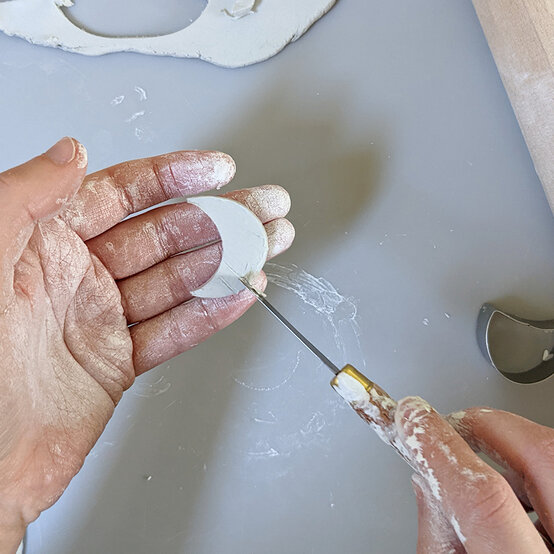 how-to-make-an-air-dry-clay-incense-holder_4.jpg?sw=554&q=85