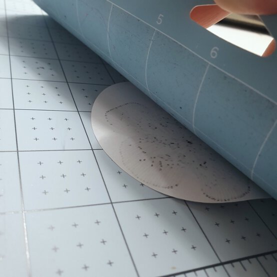 Infusible_Ink_Coasters_step_13_A.jpg?sw=554&q=85