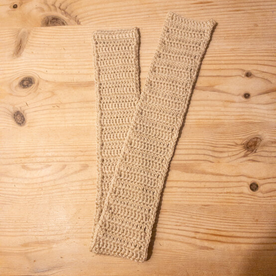 gingerbreadhouse-_house_2_side.jpg?sw=554&q=85