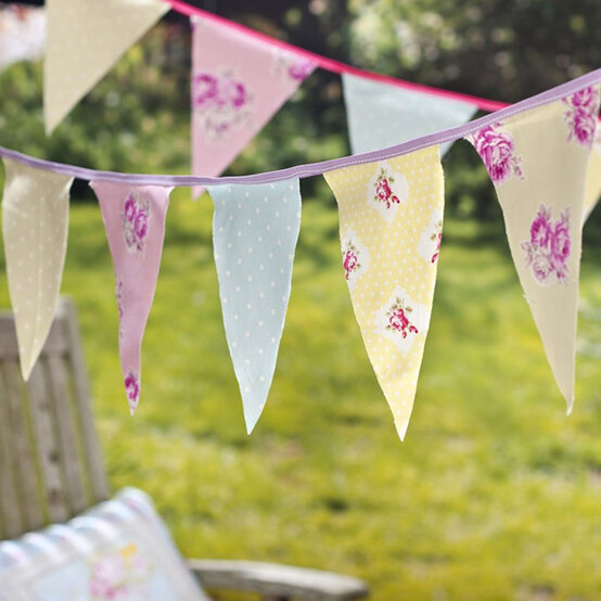 no-sew-bunting.jpg?sw=554&q=85