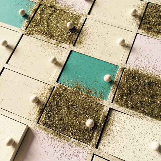 advent-house2.jpg?sw=554&q=85