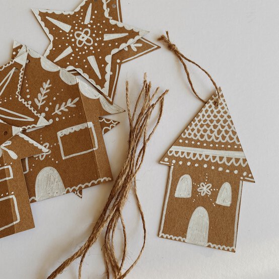 how_to_make_cardboard_decs_step_21.jpg?sw=554&q=85