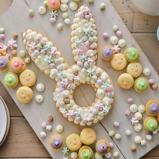 idea%5Fmain%5Flayered%2Dbunny%2Dcake.jpg?sw=554&q=85