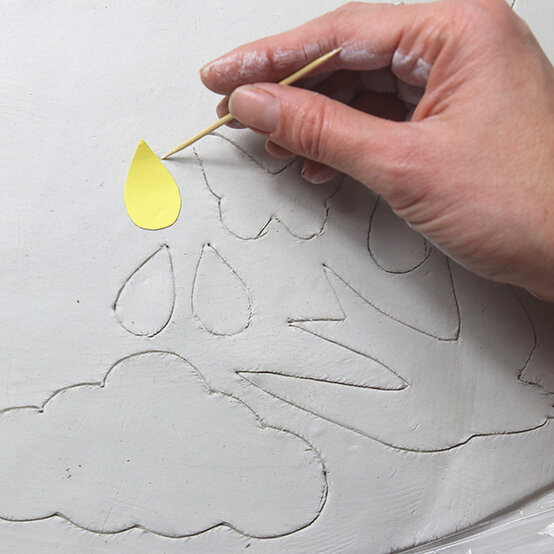 clay-nursery-mobile1.jpg?sw=554&q=85