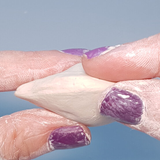 Idea_how-to-make-a-yarn-bowl-with-air-drying-clay_step5b.jpg?sw=554&q=85