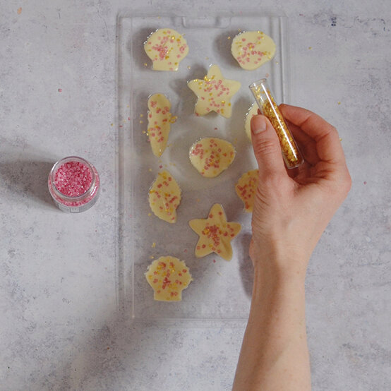 shell-chocolates5.jpg?sw=554&q=85