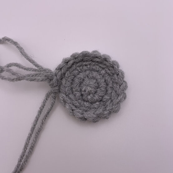 How%2Dto%2DCrochet%2Dan%2DAmigurumi%2DSheep%5FBackLegs%5F1.jpeg?sw=554&q=85