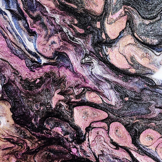 pebeo-galaxy-canvas-fluid-painting-close-up-2.jpg?sw=554&q=85