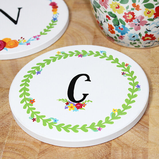 how-to-make-personalised-ceramic-coasters_step-5.jpg?sw=554&q=85