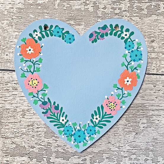 how_to_make_new_born_keepsake_heart_06.jpg?sw=554&q=85