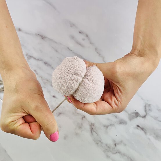 Sock-Pumpkin-10.jpg?sw=554&q=85