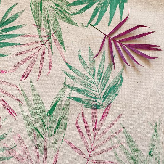 how_to_print_with_plants_step7.jpg?sw=554&q=85