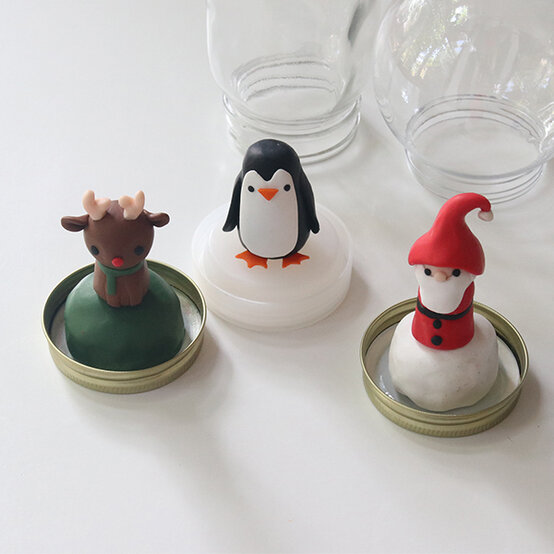 how-to-make-fimo-snow-globes_finishing-2.jpg?sw=554&q=85