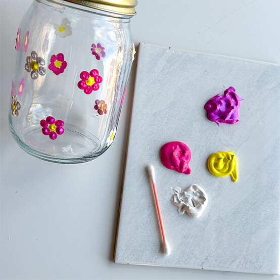 spring-crafts-for-kids_2b.jpg?sw=554&q=85