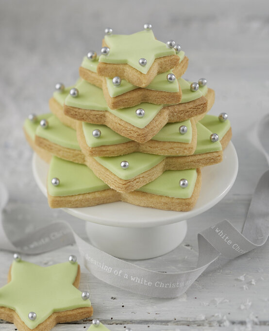 croppress_072_seasonal_bisuits_tree_5.jpg?sw=554&q=85