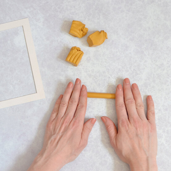 friends-fimo-frame3.jpg?sw=554&q=85