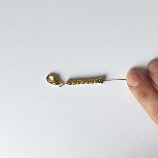 ideas%5Fjewellery%2Dprojects%2Dto%2Dmake%2Dwith%2Dbeads%5Fbeaded%2Dnecklace%2D3.jpg?sw=554&q=85