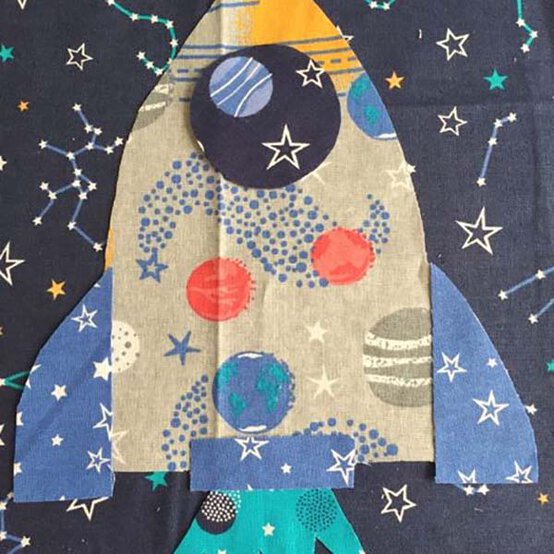 space-wall-hanging-4.jpg?sw=554&q=85