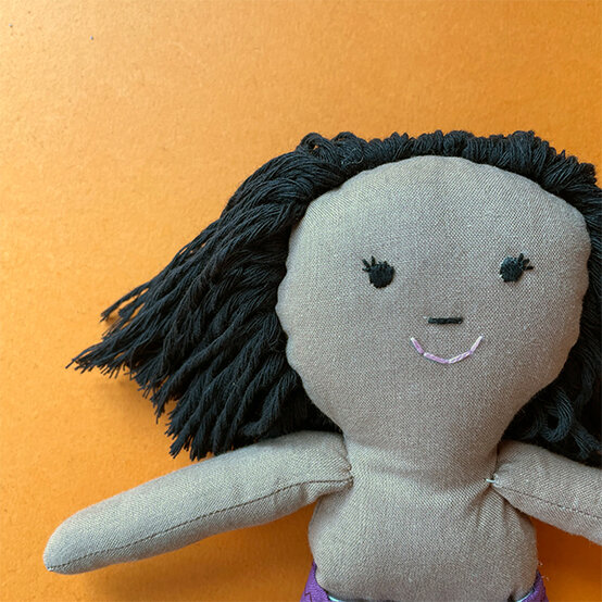 how%2Dto%2Dsew%2Da%2Ddoll%5Fstep%2D6f.jpg?sw=554&q=85