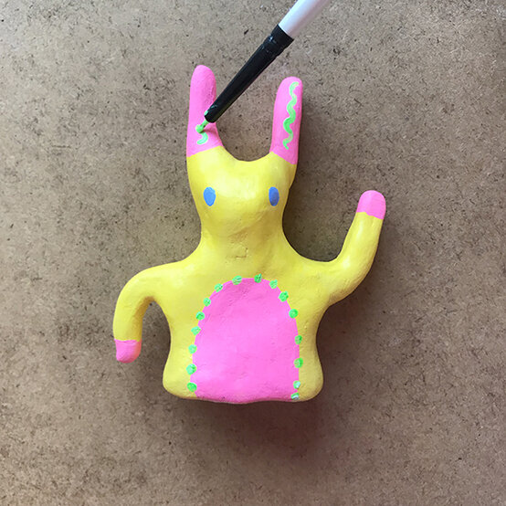 bright-clay-animals-francesca-tiley-14.jpg?sw=554&q=85